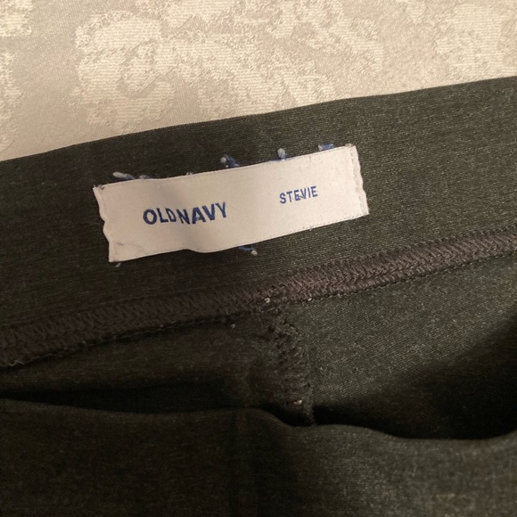 Old Navy Gray Stevie Leggings, Large, EUC - Picture 3 of 4
